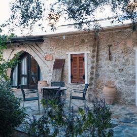 Paphos Traditional Holiday House