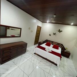 Praia da Costa Suítes, hotel di Vila Velha