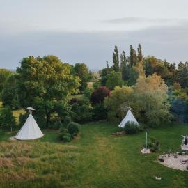 Tipi Nature Bien-être - Expérience Insolite Tout Confort, hotel din Bragny-sur-Saône