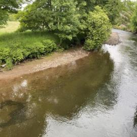 Riverbank Cottage River Ehan Double Balcony