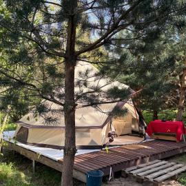 Viesnīca Glamping under the pines Viļņā