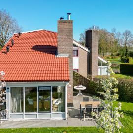 Kluut I Prachtige Woning met Sauna en Openhaard