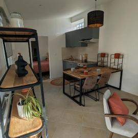 Appartement avec terrasse et balcon