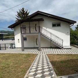 VILA Natura Sarajevo, hotell i Gladno Polje