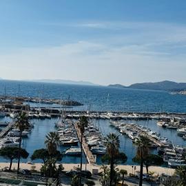 Très bel appartement T3 dernier étage vue mer