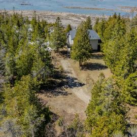 Stonehenge Tobermory - Rustic Retreat