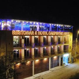 Restobar & Hotel Campestre Aisha, hotel u gradu Cocachacra
