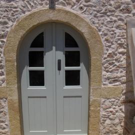 Corones House, hotel in Friligkianika