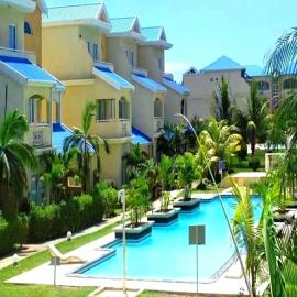 3 bedroom Ground Floor beach Flic en Flac, Hotel in Flic en Flac
