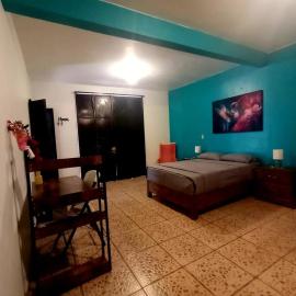 Habitación MAGIA, muy cómoda y céntrica en Mali, hotel in Malinalco