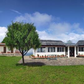 Panorama Resort, hotel en Charikot