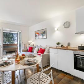 Appartamento Rio Secco with Balcony + Ski Storage - Happy Rentals، فندق في كلافييري
