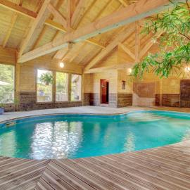 Self Catered Chalet with Indoor Pool