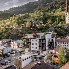 Aparthotel Tante Trude - Rooms & Apartments, Ötz, hotell i Oetz