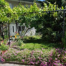 Hariskof garden house