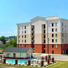Pigeon River View Condos, hotel in Sevierville
