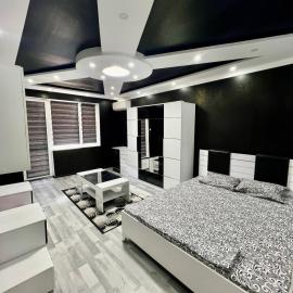 Modern Nostalgia Apartment, hotel a Targovishte