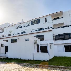 Magna Oura – hotel w Albufeirze