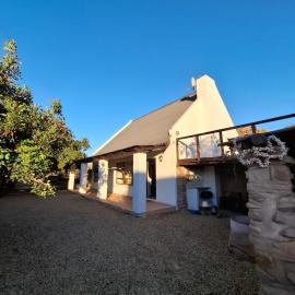Whitehouse- Hot Tub, hotel in Elands Bay