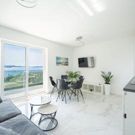 Tedoris Apartments, ξενοδοχείο σε Srima