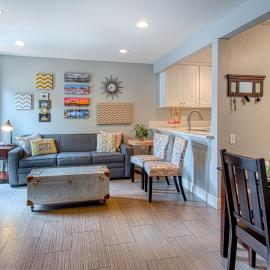 Maleficents Retreat by Funtierland Vacation Rentals, Hotel in Anaheim