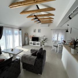 Teodora Apartment