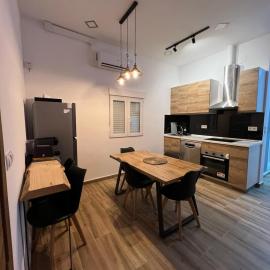 Modern apartment Barcelona, hotel din Badalona