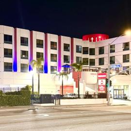 Best Western Plus Suites Hotel - LAX Airport LA Stadium، فندق في إنجلوود