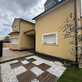 La casa amarilla, hotel di El Barraco