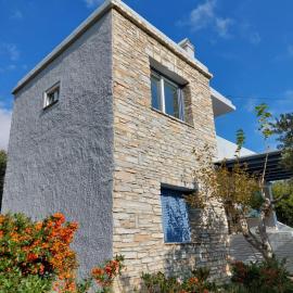 Santa Rosa house, hotel Lichnaftia városában