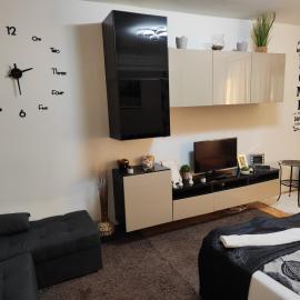 Heni Apartman