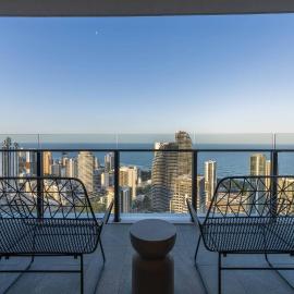 The Star 2Bedroom Apt - Lv 43 with Panoramic View, hotel in Gold Coast