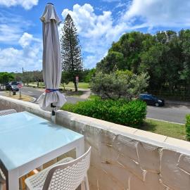 Beachfront 1BR and Loft Bliss Surf Cafe Escape