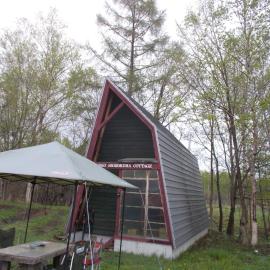 Niseko Shirokuma Cottage, hotel u gradu 'Niseko'