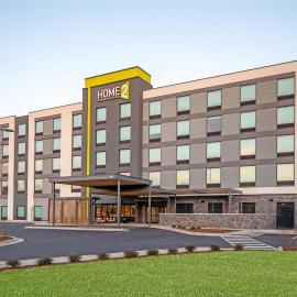 Home2 Suites By Hilton Smithfield Selma, hotel v destinácii Smithfield