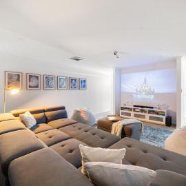 Halcyon Haven - Coastal Bliss with Cinema & Playground