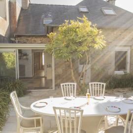 Large house 80m from the port of Paimpol - four bedrooms, hotel Paimpolban