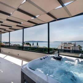 Penthouse FRANITA 50 meters from the beach