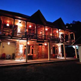 Jibhi में, होटल Freebird Nest Retreat