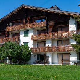 Apartment by Ski Lift with a Terrace – hotel w mieście Valbella