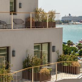 Mitsis N'U Piraeus Port、ピレウスのホテル
