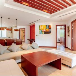 Luxuriously private seafront Bangtao beach, hotel a Surin Beach