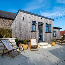 Knowle Cabin, hotel in Braunton