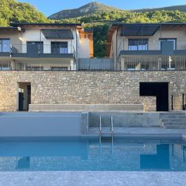 Brighter Days - Two-room apartment with lake view and pool, hotell i Predore