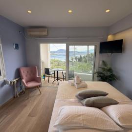 Eleftherias Suites - Near Beach Apartments, hotel en Marathi
