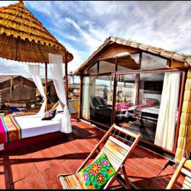 Titicaca uros floating lodge