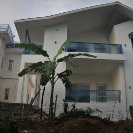 Vayu Kutir - Marut Chalet, מלון בBhara