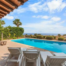Villa Thea, Luxury Cliff Sea View