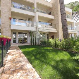 Gjiri i Lalzit - San Pietro - Leta's Apartments with Garden