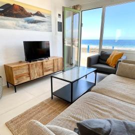 Weybeach1 -shared terrace,ocean view,sea frontline, hotel di La Santa